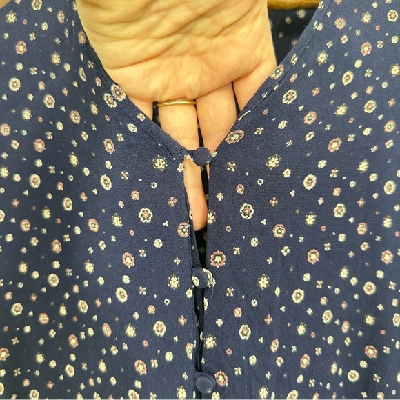 Rails XS Button Front Blouse Navy Blue Celestial Casual Night Out - Picture 4 of 7